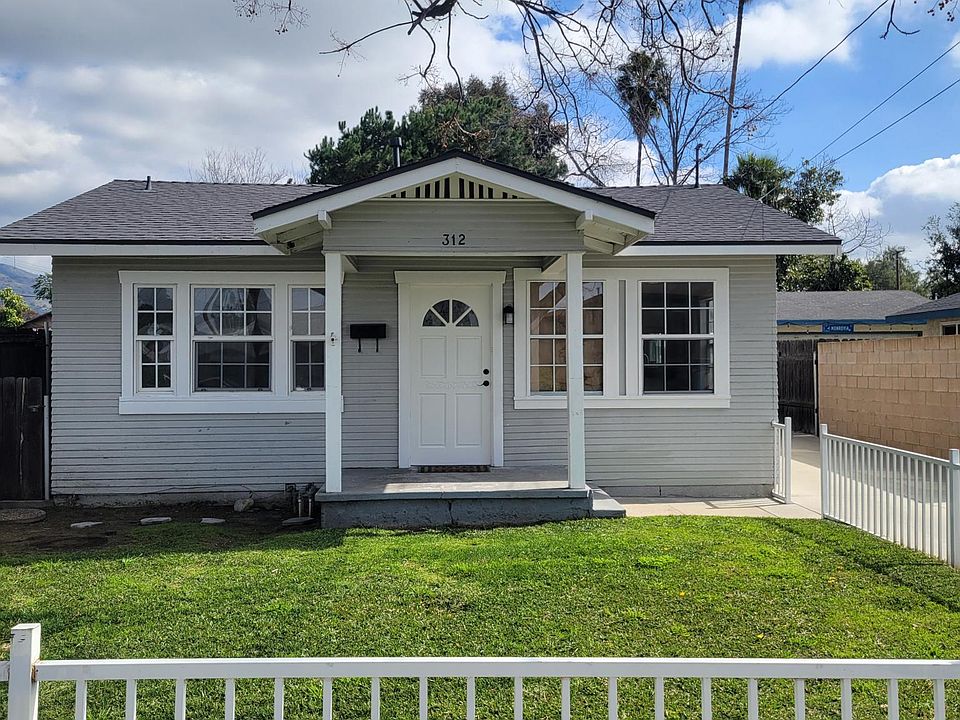 1st image of 312 S Wabash Ave
