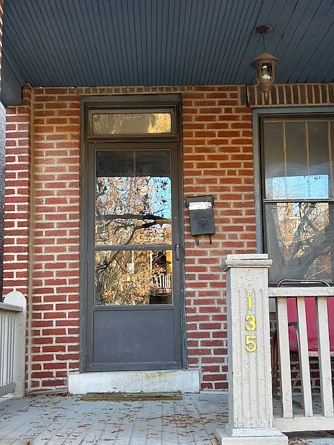 2 bed, 1000 sqft, $1,500 — Photo 2