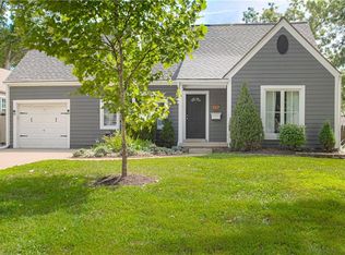 5507 Juniper Dr, Mission, KS 66205