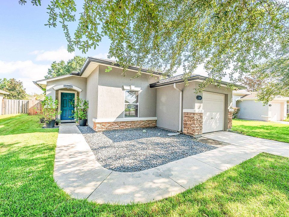 1st image of 720 Wynfield Cir
