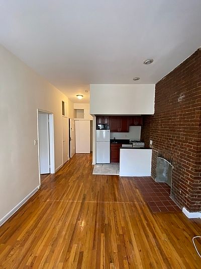 1st image of 312 W 89th St #5A