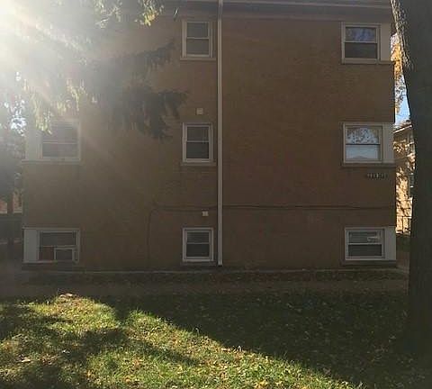3rd image of 9815 Schiller Blvd #1N