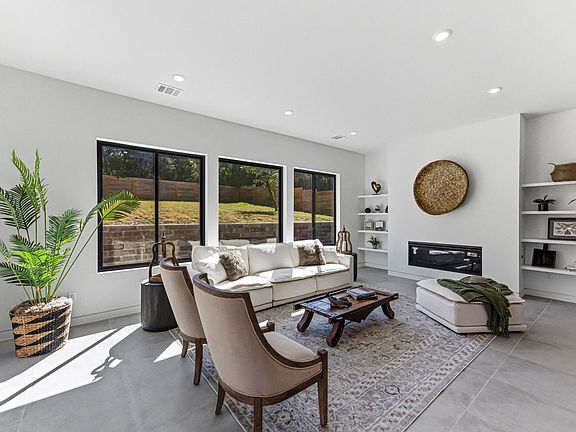 3rd image of 11205 Beach Rd