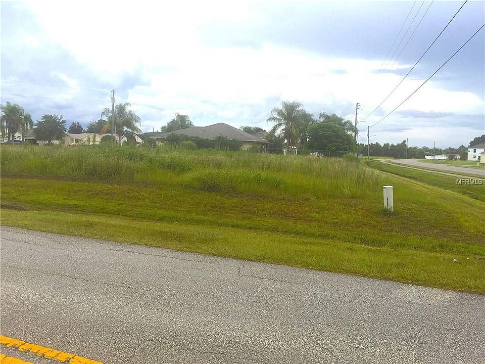 1st image of Marquis Ct