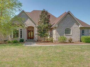 1147 Keystone Dr, Pleasant View, TN 37146