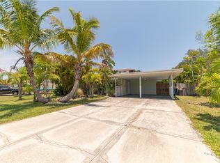 407 Clark Ln, Holmes Beach, FL 34217