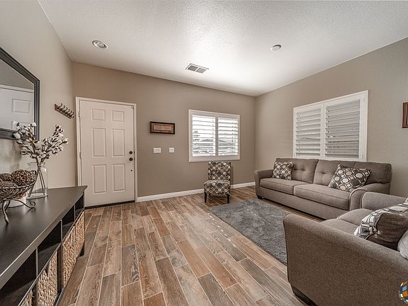 3rd image of 2429 Ohare Ct