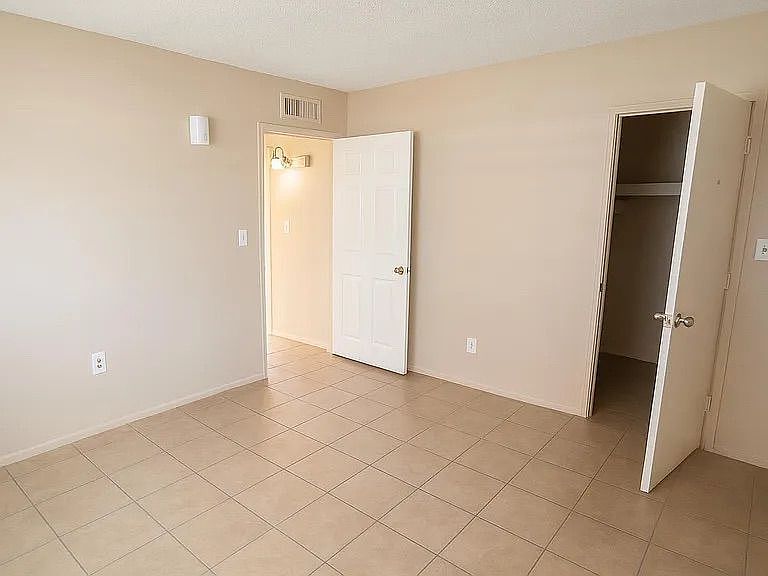 2nd image of 2026 E 18th St #2026