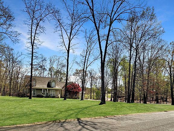 3rd image of 1071 Archer Dr