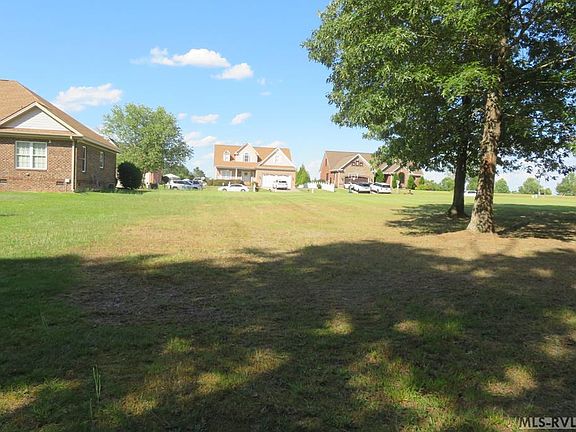 4th image of 91 Winterberry Ln
