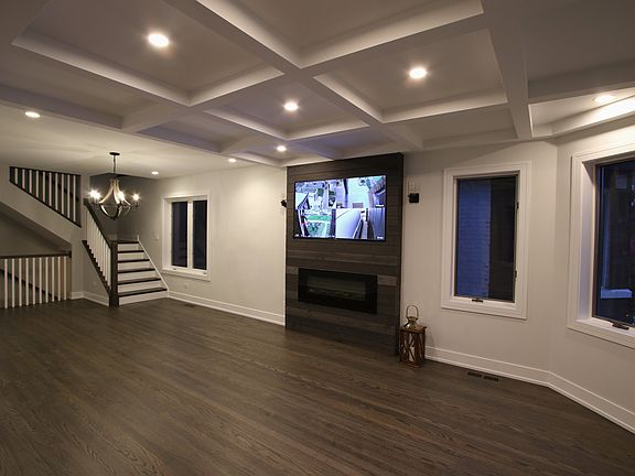 3rd image of 7835 W Sunset Dr