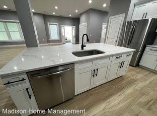 4345 Mill Rd #4, Emmaus, PA 18049