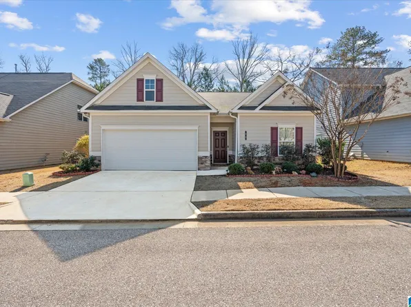 60 Light Ln, Oxford, AL 36203