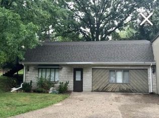 2515 Rebecca Ct W, Quincy, IL 62305