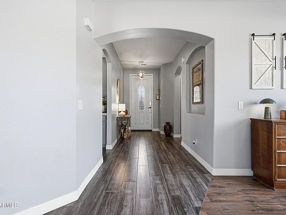 5th image of 8371 W SPUR Drive