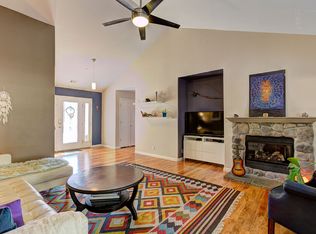 145 Independence Ct, Grass Valley, CA 95945