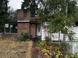 1417 100th Ave NE, Bellevue, WA 98004