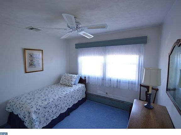 5th image of 737 Towerview Dr