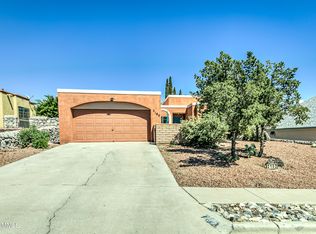 2182 Frontier Dr, Las Cruces, NM 88011