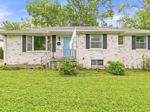 6808 Fleetwood Dr, Nashville, TN 37205