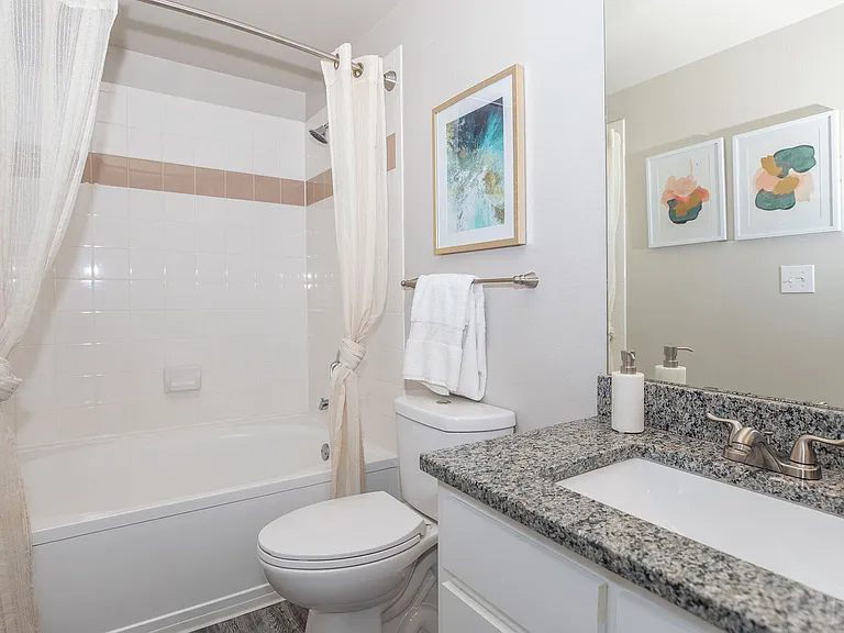 Regatta Bay — Photo 21