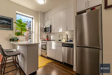 Rented by Bond New York
