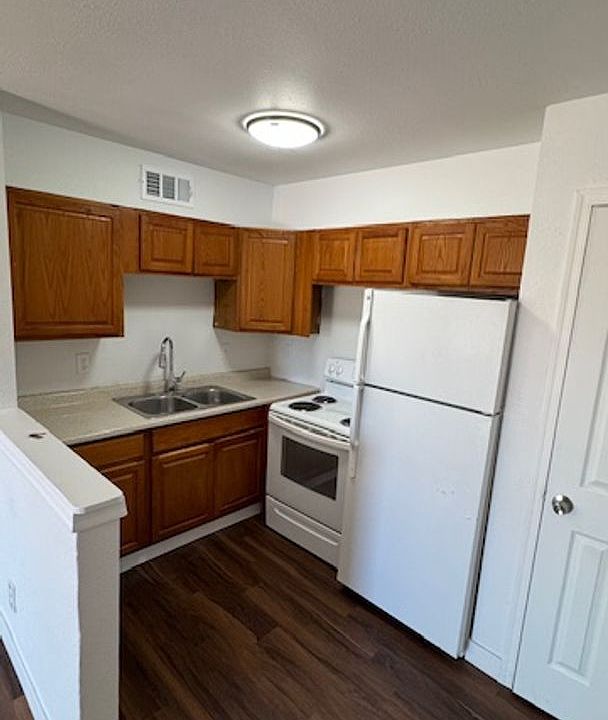 1st image of 125 S 95th St APT 1