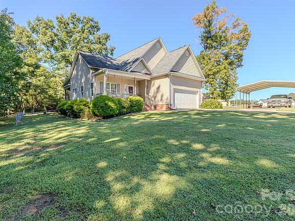 4th image of 9008 Meredith Leigh Ln