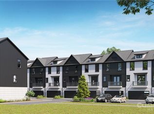 8727 Nolley Ct, Charlotte, NC 28270