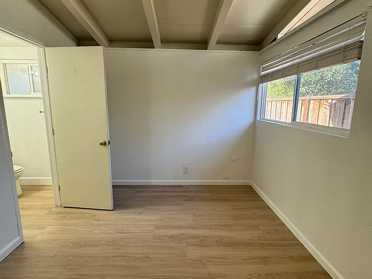 1531 Minnesota St — Photo 16