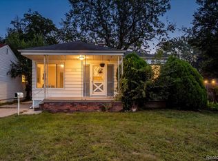 1215 Center St, Inkster, MI 48141