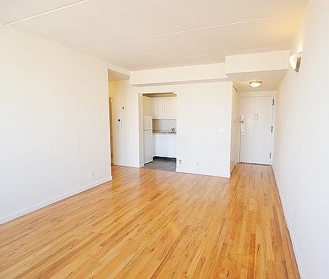 3rd image of 94 E 4th St APT 804
