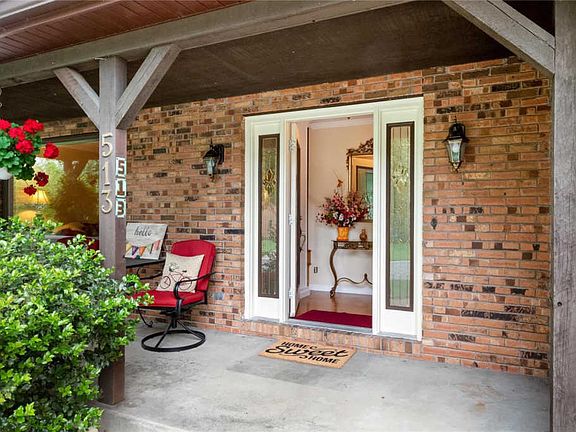 5th image of 513 Westpark Dr