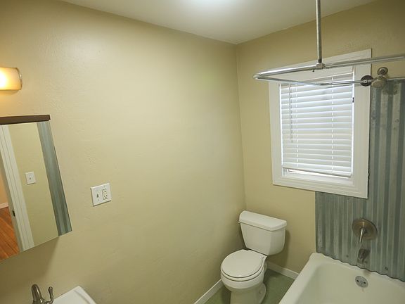 3rd image of 201 H St APT F