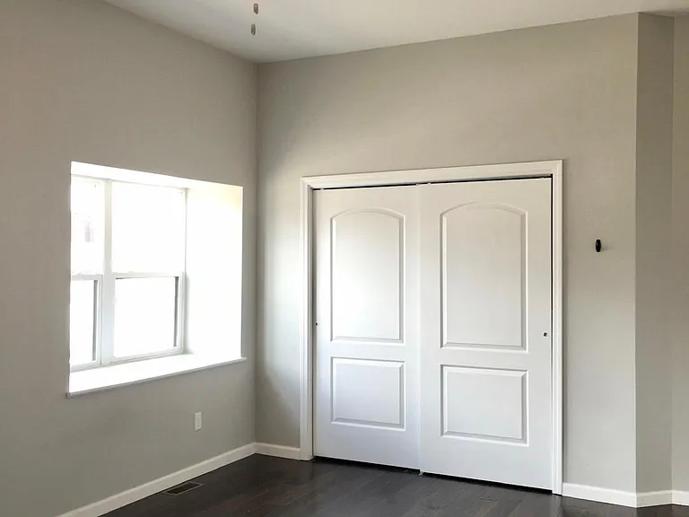 940 N 2nd St — Photo 5