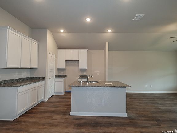 2nd image of 4314 Southton Woods