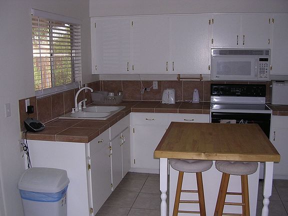 2nd image of 1850 W Obispo Ave