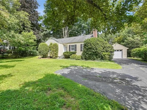 2890 Quinlan Street, Yorktown Heights, NY 10598