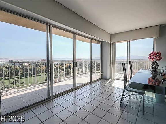 4th image of 3111 Bel Air Dr Unit 10D