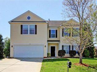 126 Kingsgate Ct, Statesville, NC 28625