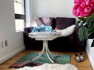 114 Leonard St #2B, Brooklyn, NY 11206