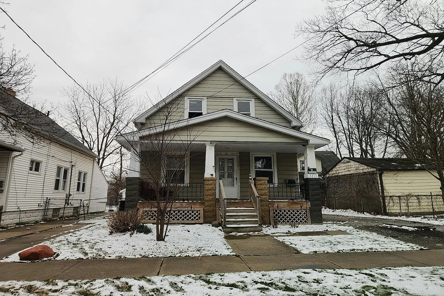 3411 W 58th St photo 1