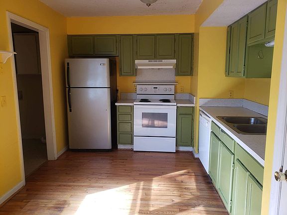 5th image of 108 A Eric Ct