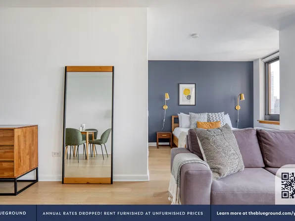 105 Duane Street image 3 of 28