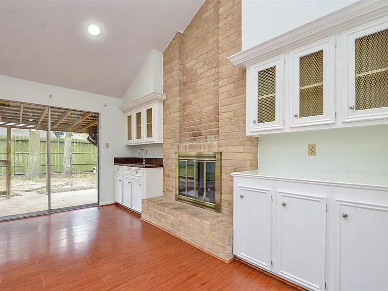 15815 Boulder Oaks Dr — Photo 19