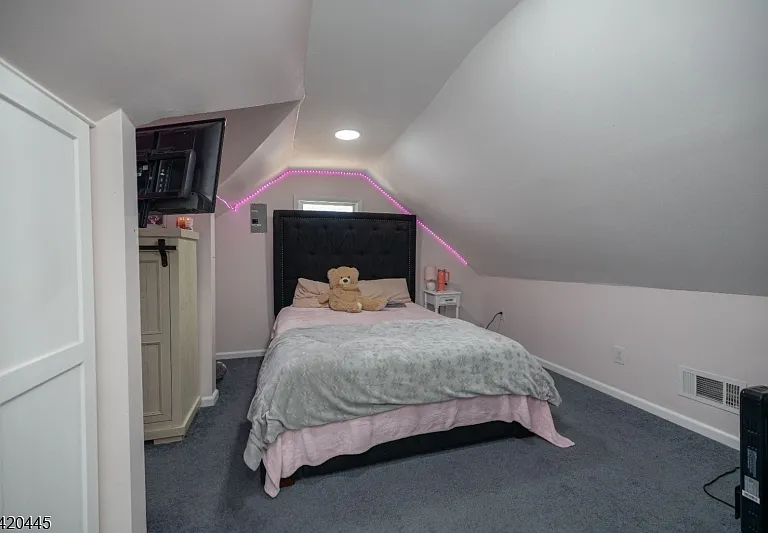 955 Liberty Ave — Photo 18