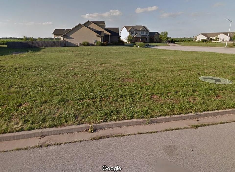 2nd image of 2705 Drennan Pl