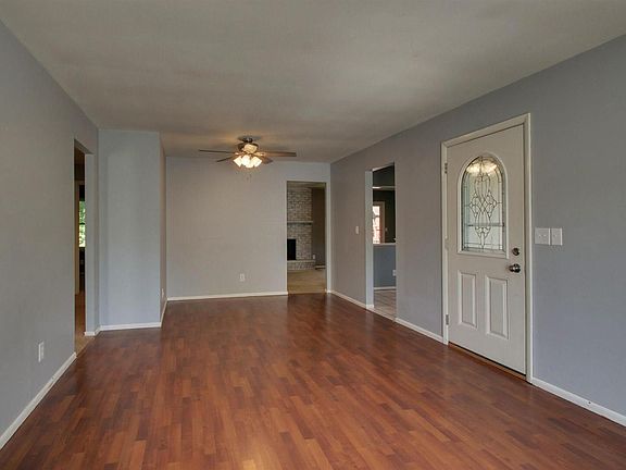4th image of 614 Kimberly Dr