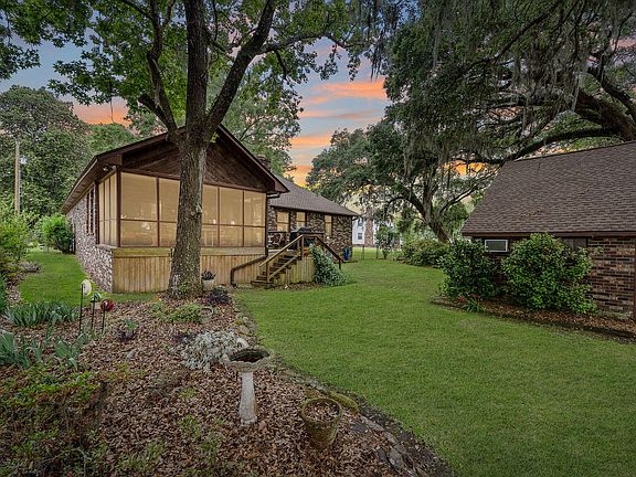 2nd image of 1807 Perch Rd