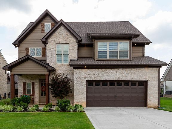 3rd image of 1140 Stockwell Dr